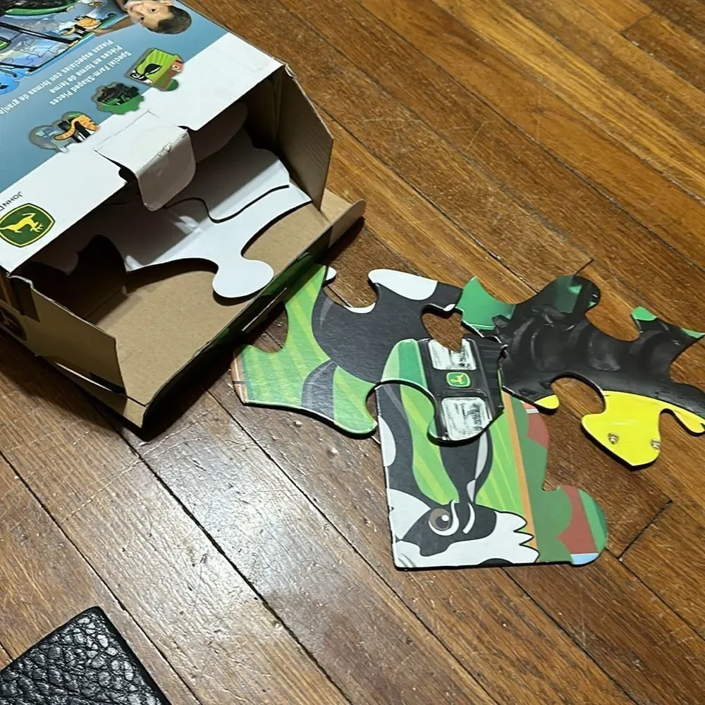 John Deere Kids “Friends on the Farm” Shaped Floor Puzzle, 36 Pieces